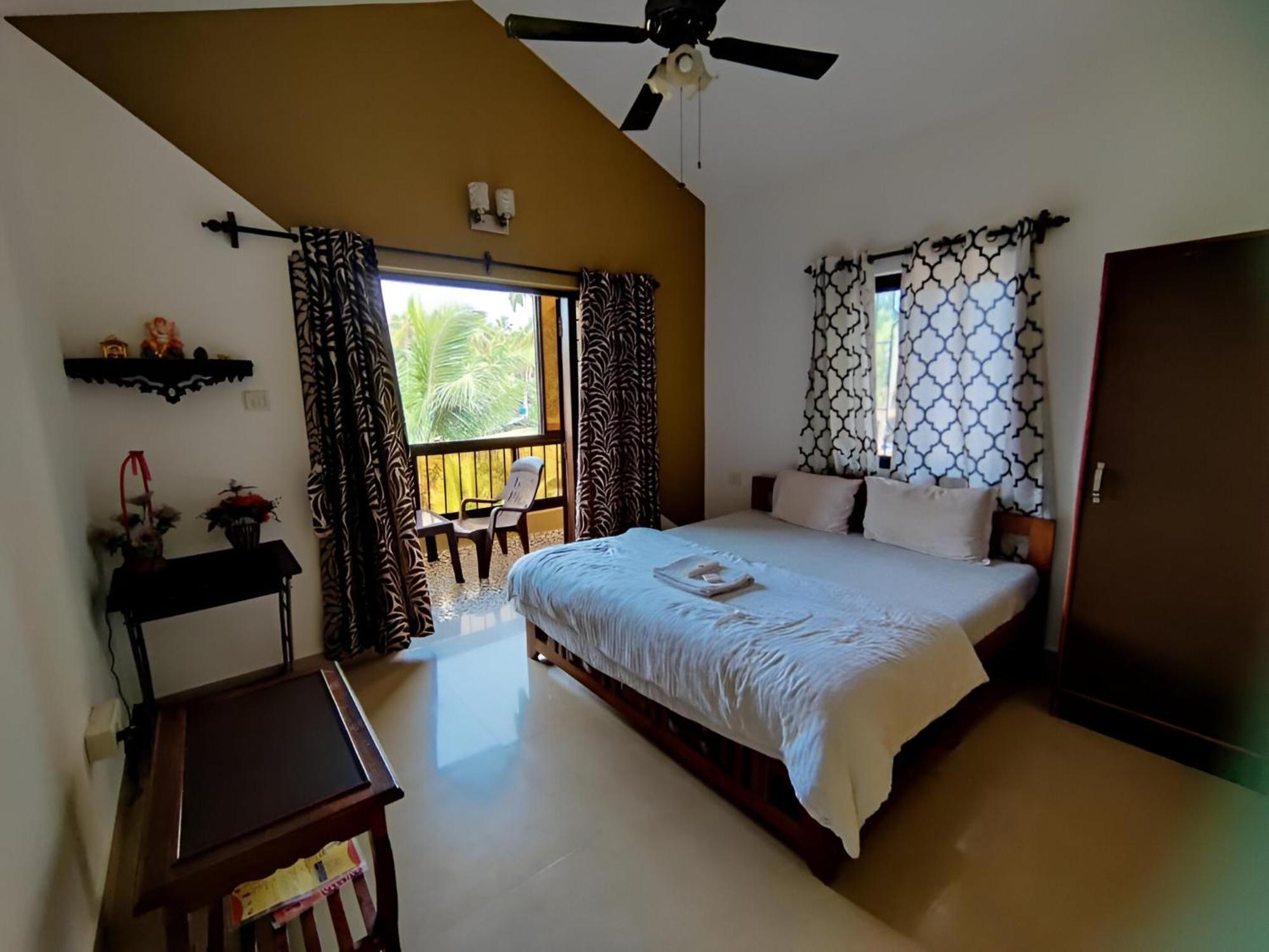 Ronne'S 2Bhk Lagoon Apartment -Калангуте Екстериор снимка